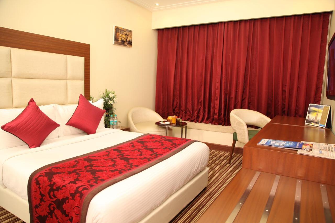 New Haven Greater Kailash Delhi Local Ids Accepted Hotel 4*